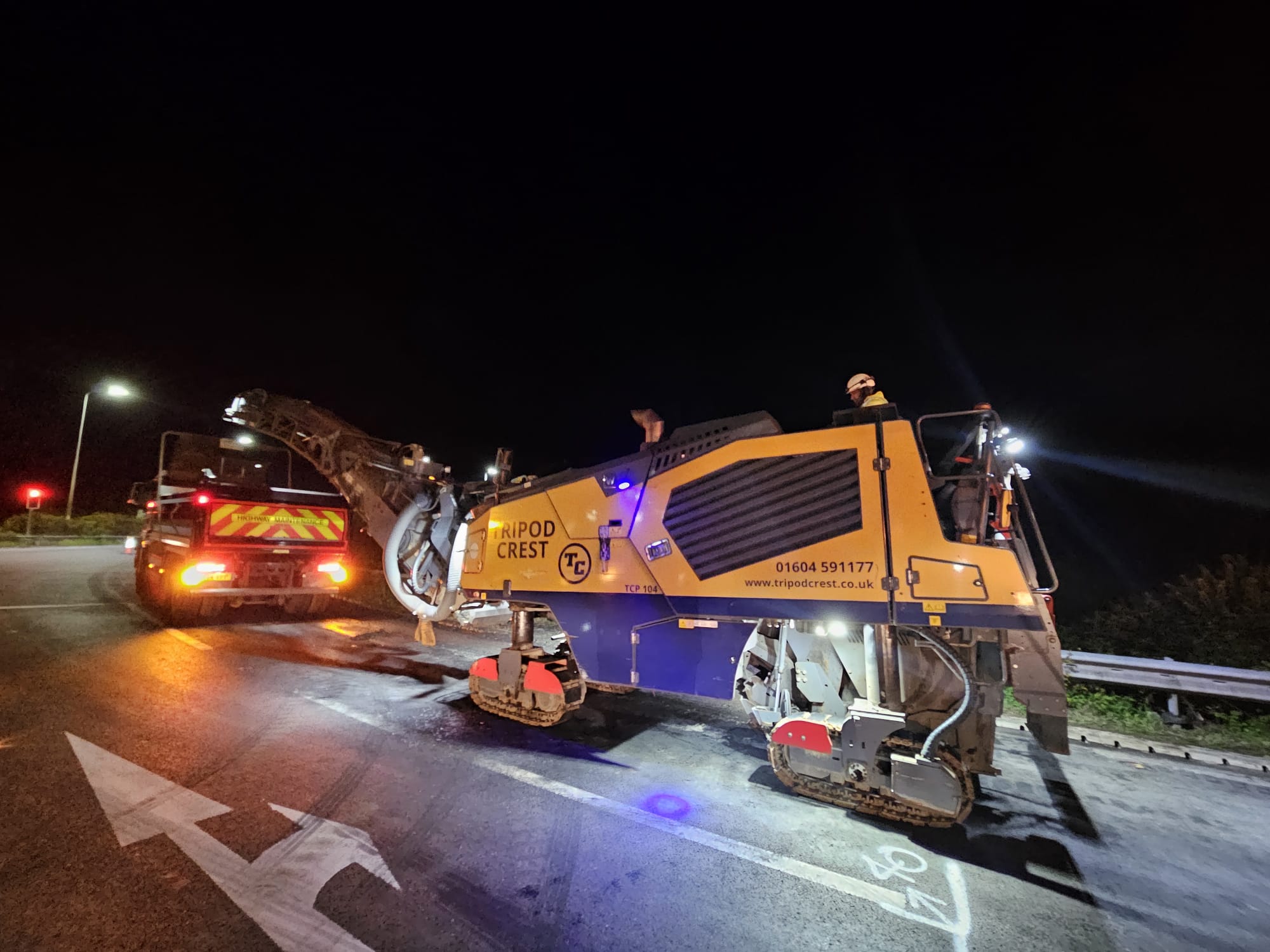 1 Metre Tracked (W100Cfi) Planers